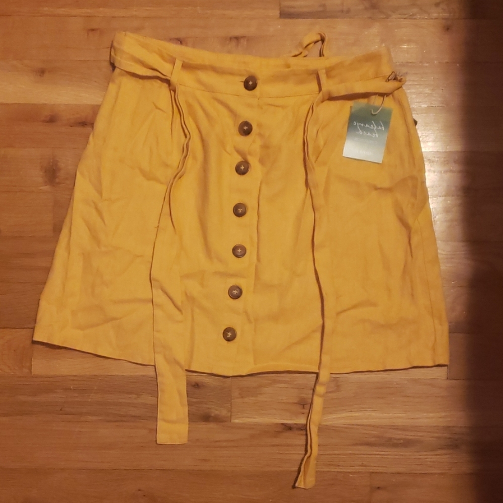 Mustard Yellow Forever 21 Mini Skirt Sz M NWT